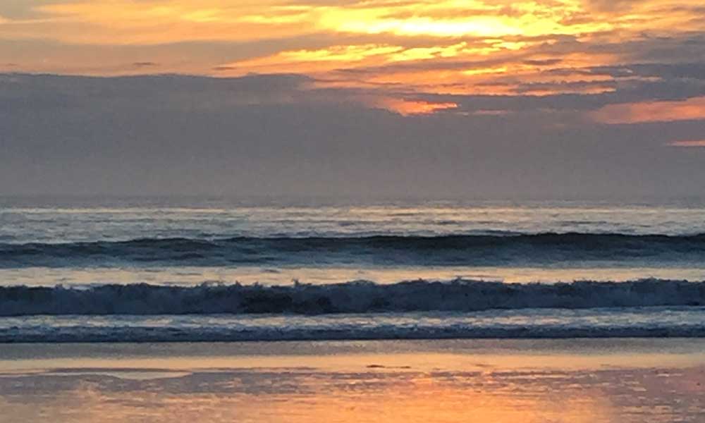 Sunset at Moonlight Beach in Encinitas